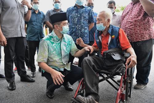 DATUK SERI MOHAMED AZMIN ALI