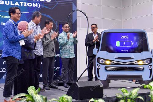 DATUK HAIRIL YAHRI YAACOB