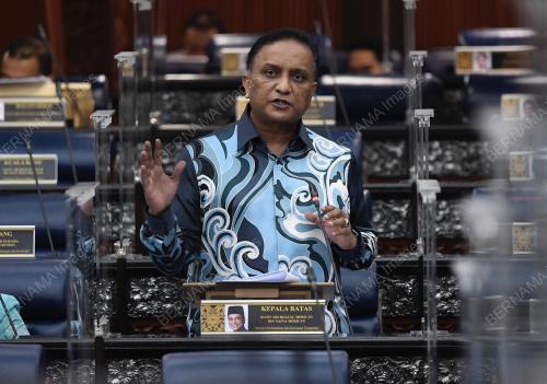 DATUK SERI REEZAL MERICAN NAINA MERICAN