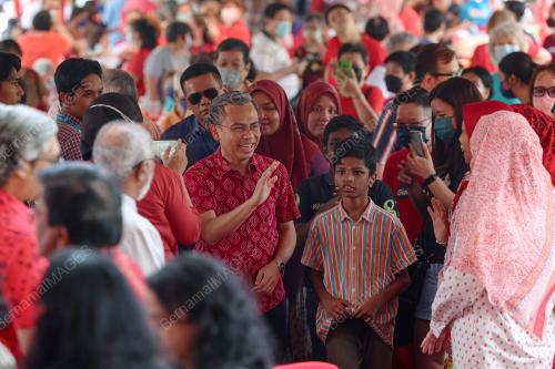 FAHMI FADZIL