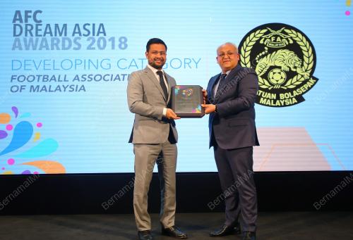 KL20_12092018_AWARDS
