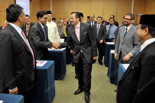 KL20_12112015_MUZAKARAH