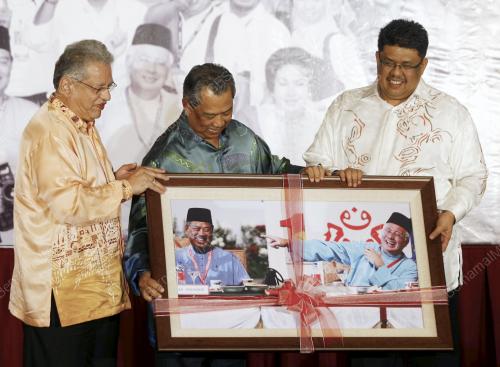 MUHYIDDIN YASSIN