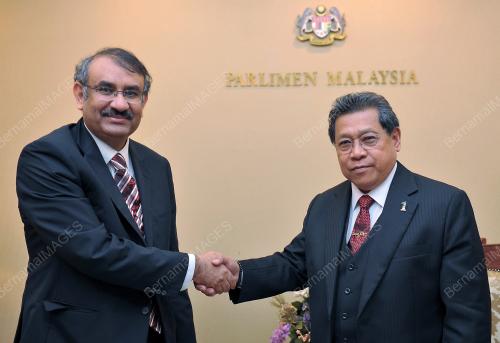 KL20_13062012_PARLIMEN
