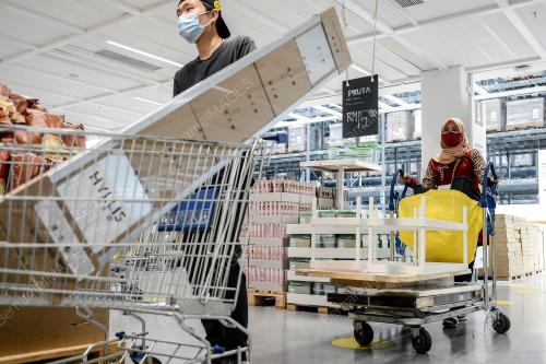 PERSONAL SHOPPER