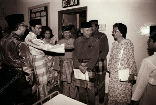 DATO' SERI DR. MAHATHIR BIN MOHAMAD