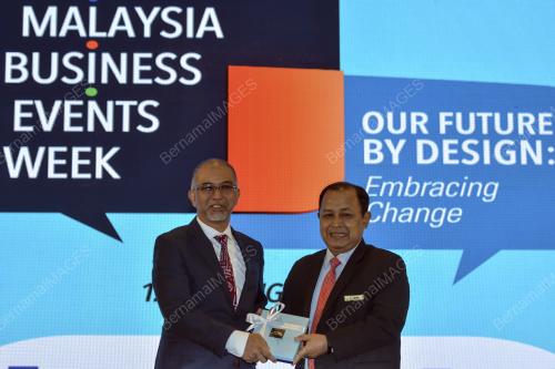 KL20_13082018_MBEW_BN201808115560