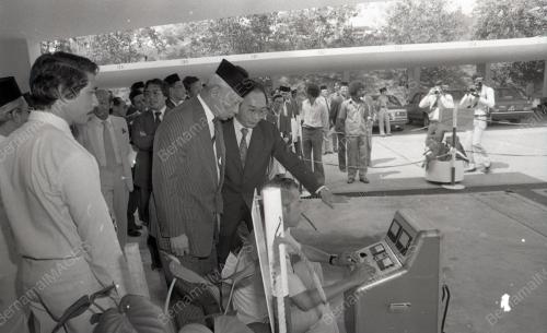 LEMBAGA LETRIK NEGARA