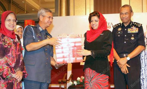 SHAHRIZAT ABDUL JALIL