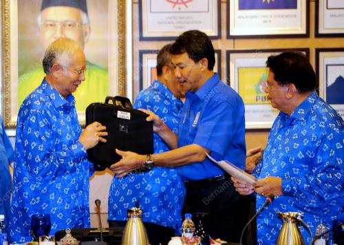 KL20_15042013_CALON_N9