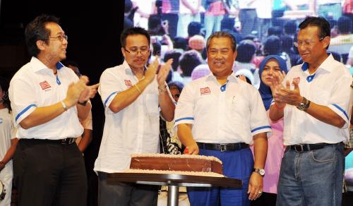 MUHYIDDIN YASSIN