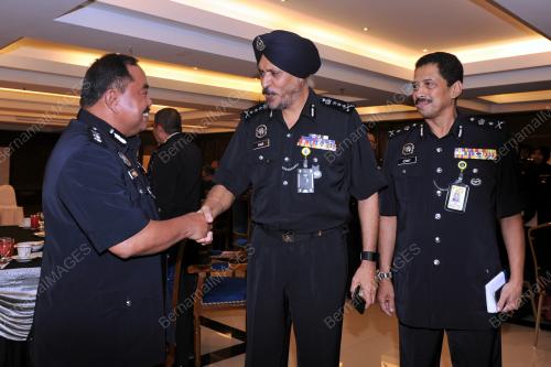 KL20_15112016_TUGAS