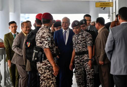 DATUK SERI NAJIB TUN RAZAK
