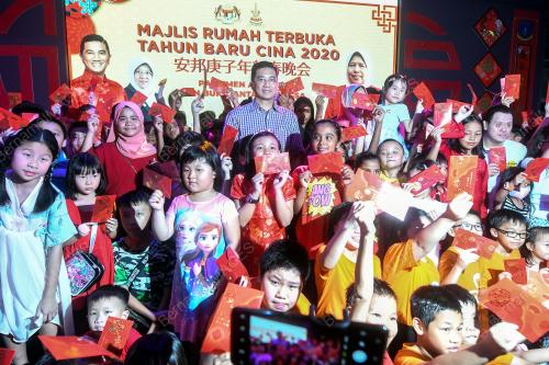 DATUK SERI MOHAMED AZMIN ALI