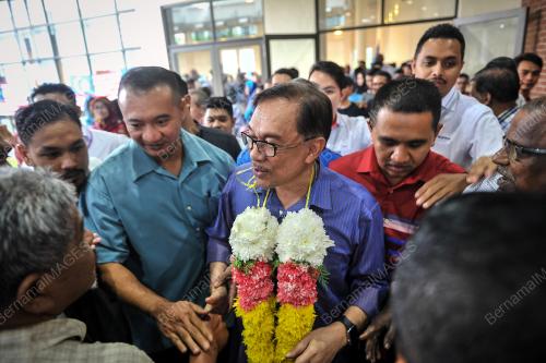 KL20_16092018_ANWAR_BN201809138007
