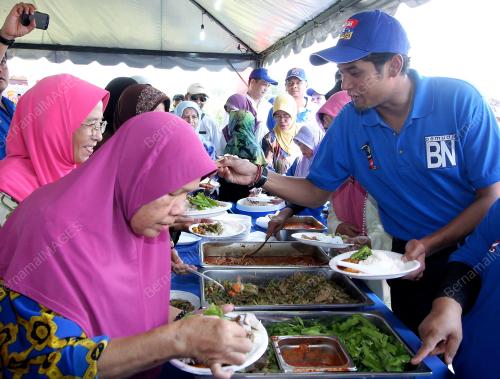 KHAIRY JAMALUDDIN