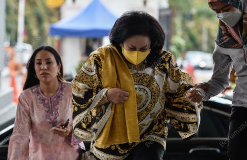 DATIN SERI ROSMAH MANSOR