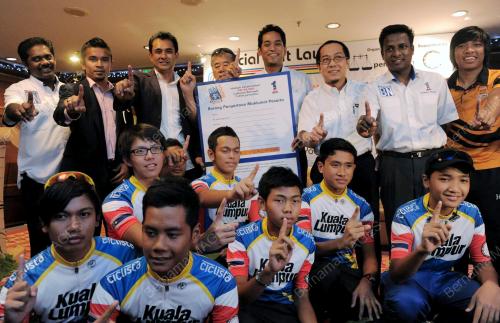 KL20_17012012_YOUTH