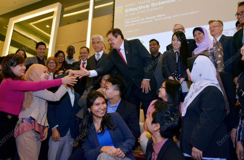 KL20_17032015_OPENING