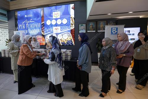 PEK JUADAH BERBUKA PUASA KEMENTERIAN PEMBANGUNAN WANITA, KELUARG