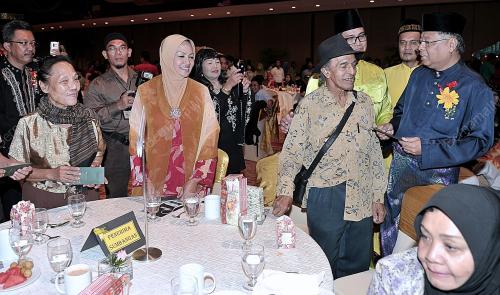 KL20_17092012_SENIMAN