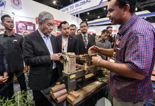 DATUK SERI DR AHMAD ZAHID HAMIDI