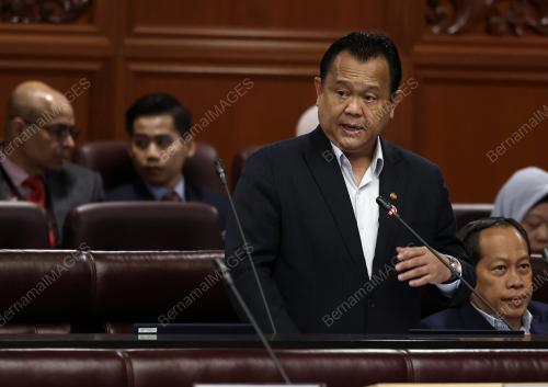 DATUK SERI ALEXANDER NANTA LINGGI