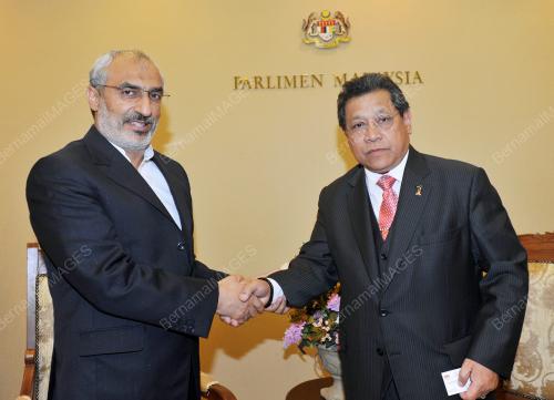KL20_18042012_PARLIMEN