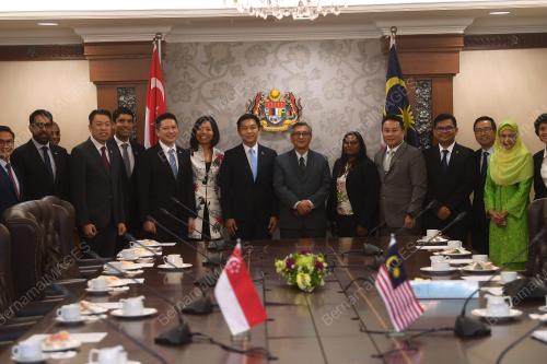 KL20_19032019_SINGAPORE_BN201903183696