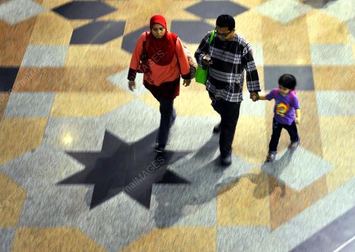 KL20_19072015_TINJAUAN