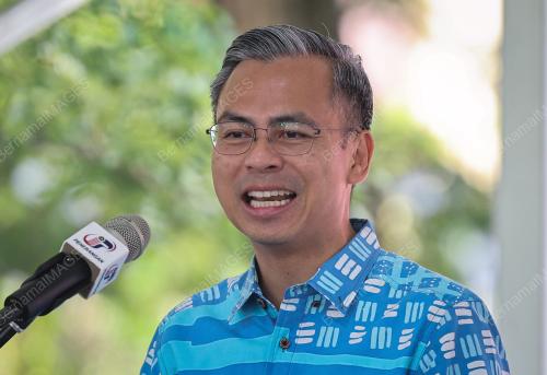 FAHMI FADZIL