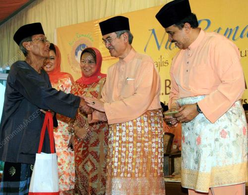 ABDULLAH AHMAD BADAWI