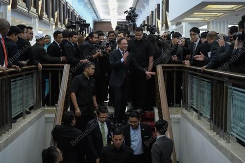 KL20_19112019_PARLIMEN_BN201910012840