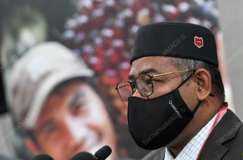 DATUK DR MOHD KHAIRUDDIN AMAN RAZALI