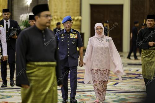 AL-SULTAN ABDULLAH RI'AYATUDDIN AL-MUSTAFA BILLAH SHAH