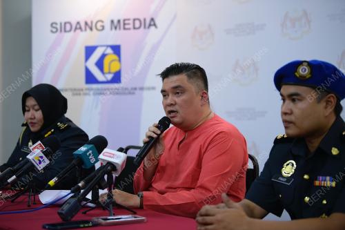 ARIFFIN SAMSUDIN