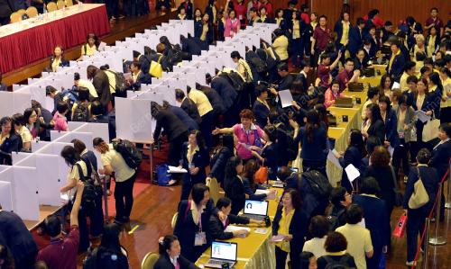 KL20_20122013_MCA_WANITA