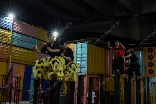 E-XIN DRAGON LION DANCE