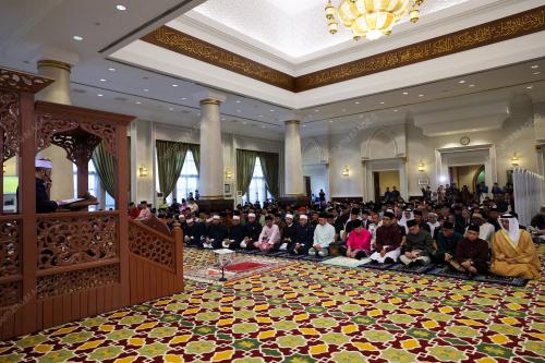 KL20_21032026_SOLAT_ISTANA