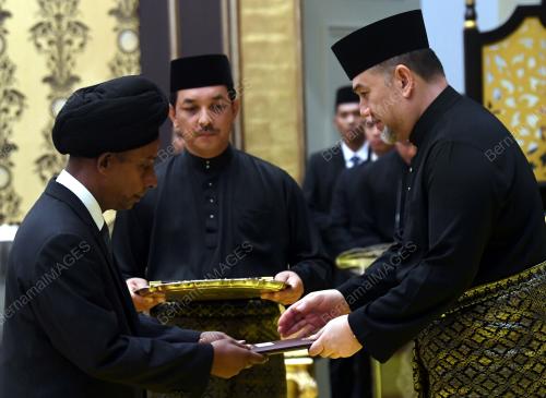 KL20_21052018_AGONG