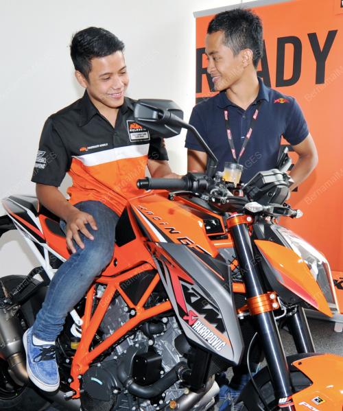 KL20_21122013_MOTO_KTM