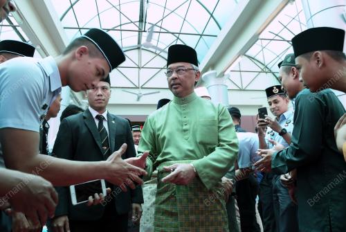 KL20_22032019_AGONG_SOLAT_BN201903204027