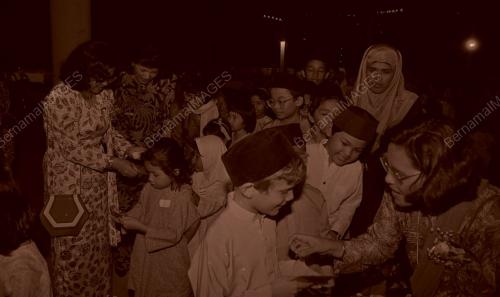 RAFIDAH AZIZ BERBUKA PUASA MALAM TUJUH LIKUR