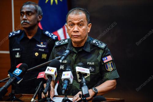 DATUK SERI MOHD KHALID ISMAIL