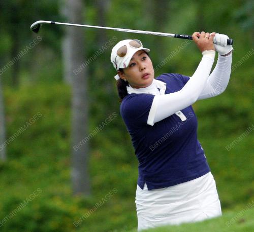 LEE JEE YOUNG