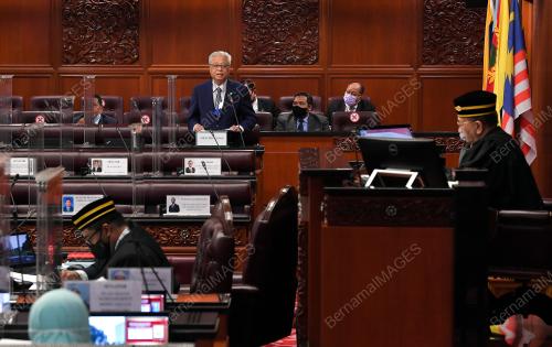 DATUK SERI ISMAIL SABRI YAAKOB