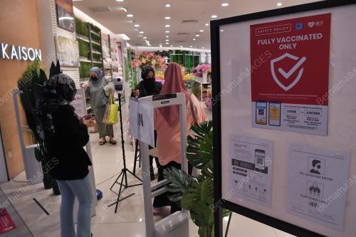 TINJAUAN S.O.P DI PUSAT BELI BELAH FASA 1 PPN