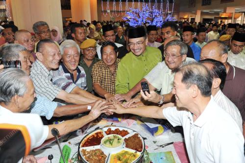 DATUK SERI HISHAMMUDDIN TUN HUSSEIN