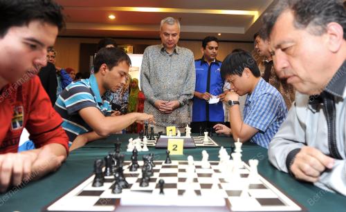 KL20_23092012_CATUR