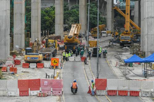 LOKASI KEJADIAN KREN JATUH